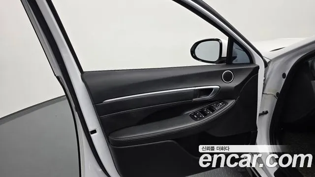 Hyundai Sonata Sonata Edge(DN8) 2.0 LPG(Коммерческий) — Фото автомобиля 24