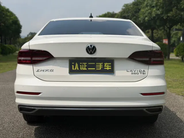 Volkswagen Lavida — Фото автомобиля 19