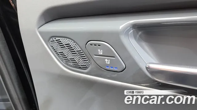 Kia EV9 — Фото автомобиля 29