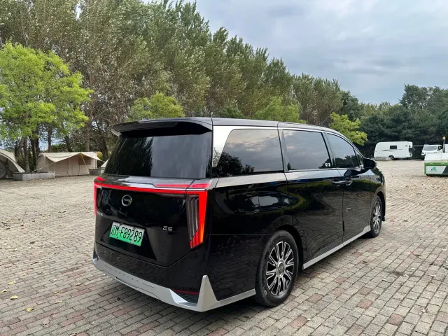 GAC Trumpchi E9 — Фото автомобиля 9