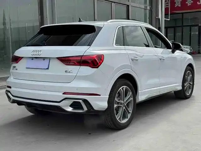 Audi Q3 — Фото автомобиля 6