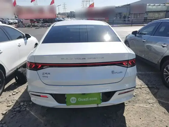 BYD Qin PLUS — Фото автомобиля 5