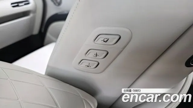 Hyundai Palisade LX3 — Фото автомобиля 30