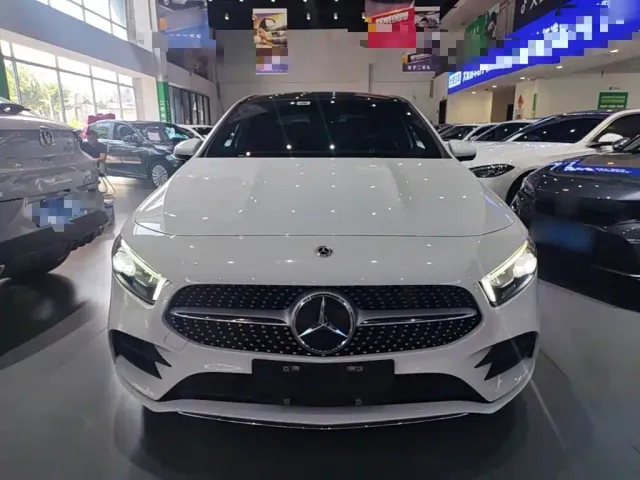 Mercedes-Benz A-Class — Фото автомобиля 2