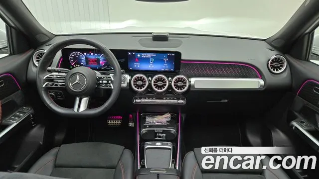 Mercedes-Benz GLB-Class — Фото автомобиля 7