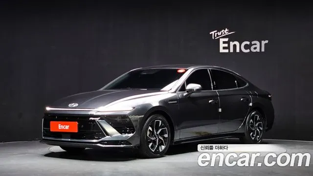 Фотография автомобиля — Hyundai Sonata DN8