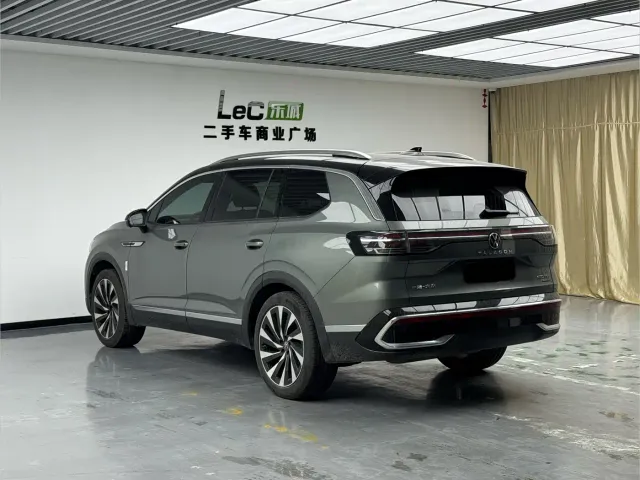 Volkswagen Talagon — Фото автомобиля 6