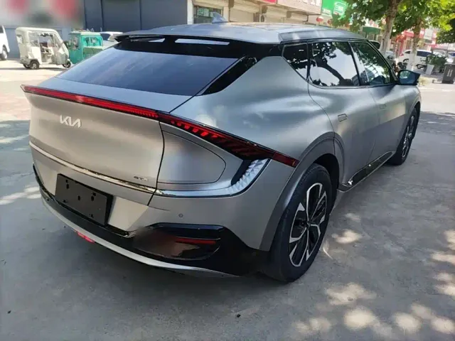Kia EV6 — Фото автомобиля 6