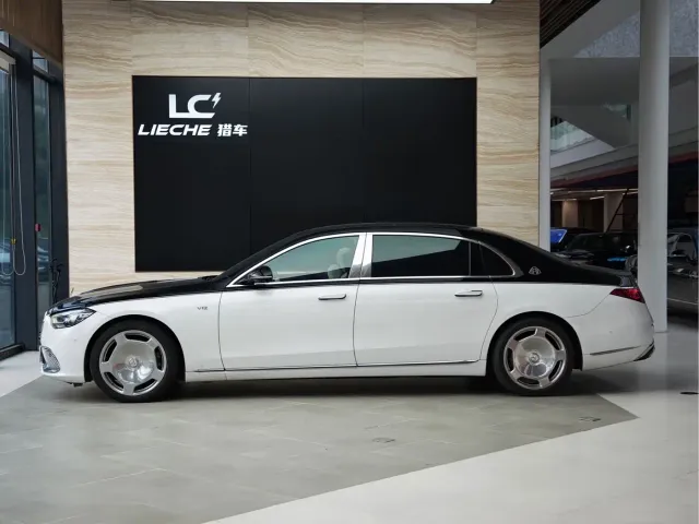 Mercedes-Benz Maybach S-Class — Фото автомобиля 3