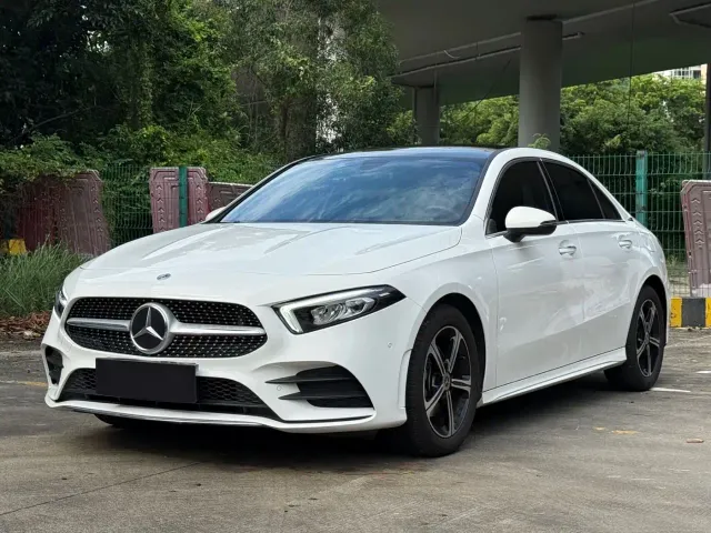 Фотография автомобиля — Mercedes-Benz A-Class