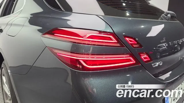 Genesis G70 The New Shooting Brake — Фото автомобиля 8