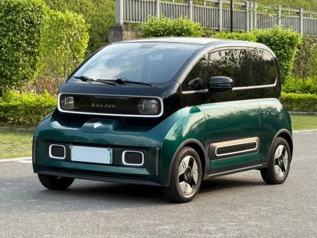 Фотография автомобиля — Baojun KiWi EV
