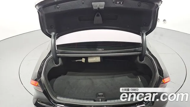 Hyundai Grandeur Новый Grandeur IG 3.0 LPi (Для проката) — Фото автомобиля 20