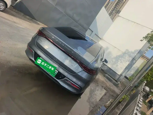 BYD Qin PLUS — Фото автомобиля 9