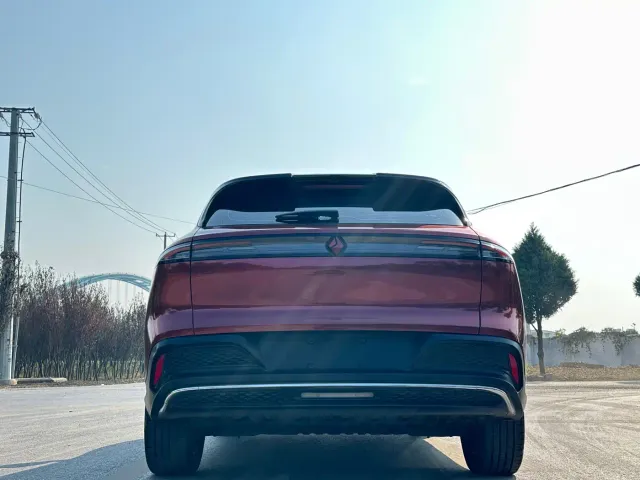 Baojun Yunhai — Фото автомобиля 6