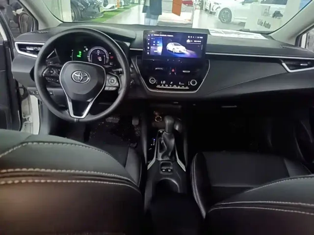 Toyota Corolla — Фото автомобиля 9