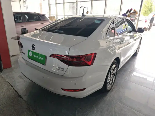 Volkswagen Sagitar — Фото автомобиля 6