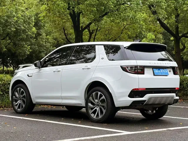 Land Rover Discovery Sport — Фото автомобиля 7