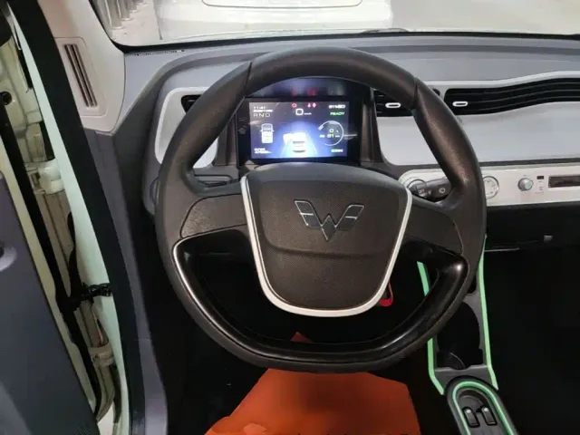 Wuling Hongguang Mini EV — Фото автомобиля 10