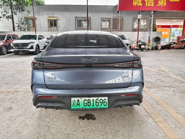 BYD Seal 06 — Фото автомобиля 8