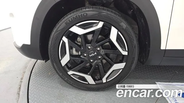 Kia Seltos Новый Seltos Бензин 2.0 2WD — Фото автомобиля 5