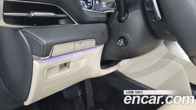Genesis GV80 — Фото автомобиля 23