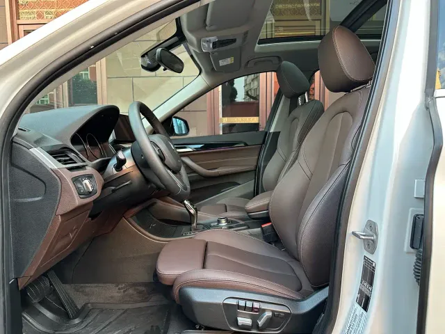BMW X1 — Фото автомобиля 18