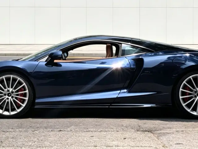McLaren GT — Фото автомобиля 3