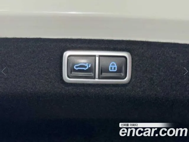 Hyundai Grandeur GN7 — Фото автомобиля 18