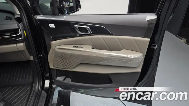 Kia Carnival 4th Gen — Фото автомобиля 14