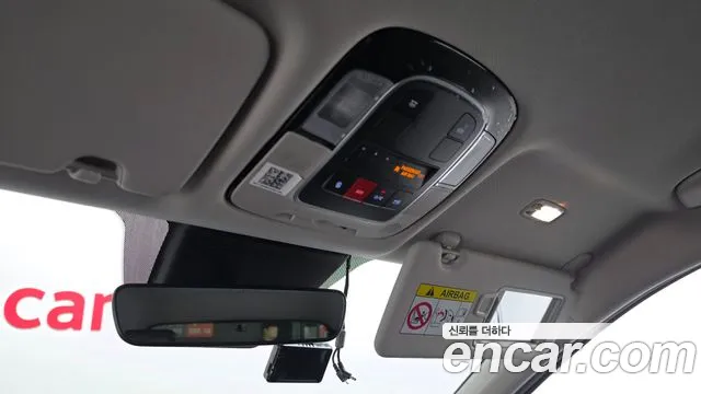 Hyundai Tucson Tucson (NX4) Бензин 1.6 турбо 2WD — Фото автомобиля 16