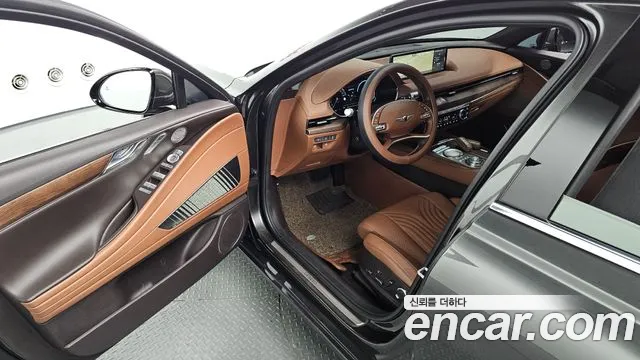 Genesis G80 Бензин 2.5 турбо AWD — Фото автомобиля 9
