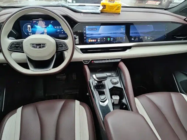 Geely Xingyue L — Фото автомобиля 12
