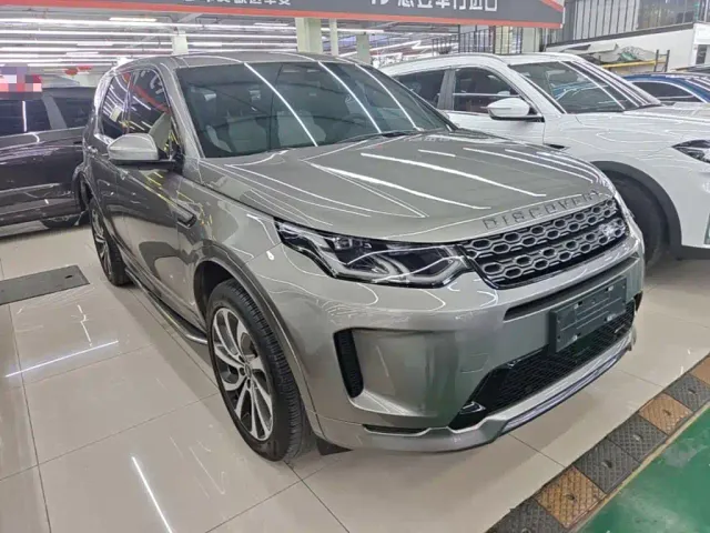 Land Rover Discovery Sport — Фото автомобиля 3