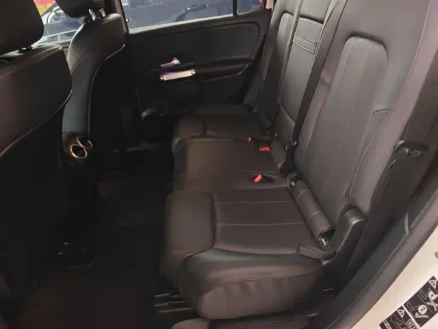 Mercedes-Benz GLB-Class — Фото автомобиля 16