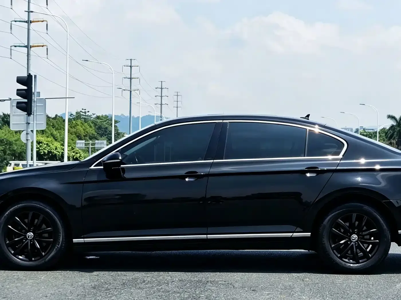 Volkswagen Magotan 2020 280TSI DSG Leading — Фото автомобиля 4