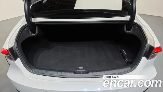 Hyundai Grandeur Новый Grandeur IG 3.0 LPi (Для проката) — Фото автомобиля 20
