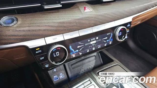 Genesis G80 Бензин 2.5 турбо 2WD — Фото автомобиля 14