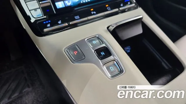 Hyundai Grandeur Grandeur (New) — Фото автомобиля 9