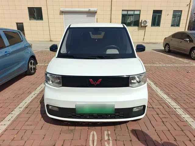 Wuling Hongguang Mini EV — Фото автомобиля 2
