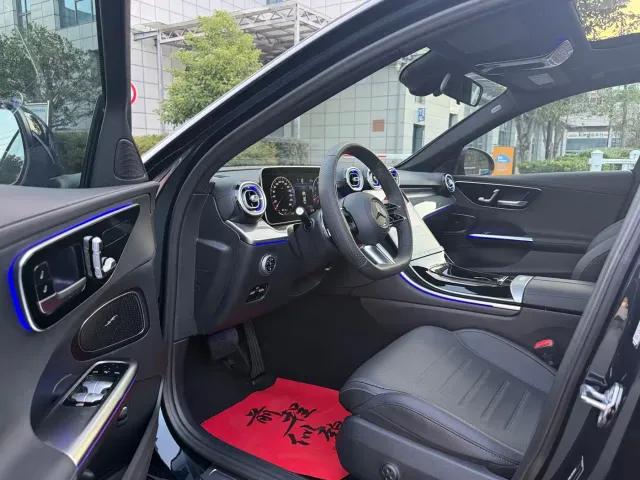 Mercedes-Benz C-Class — Фото автомобиля 6