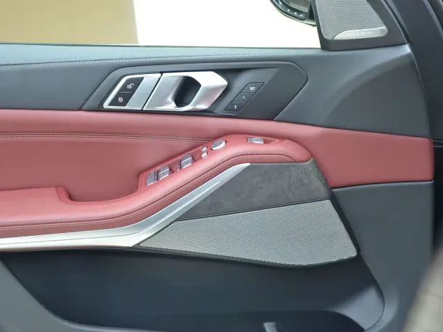 BMW X5 — Фото автомобиля 10