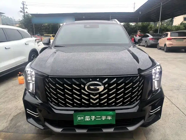 GAC Trumpchi GS8 — Фото автомобиля 2