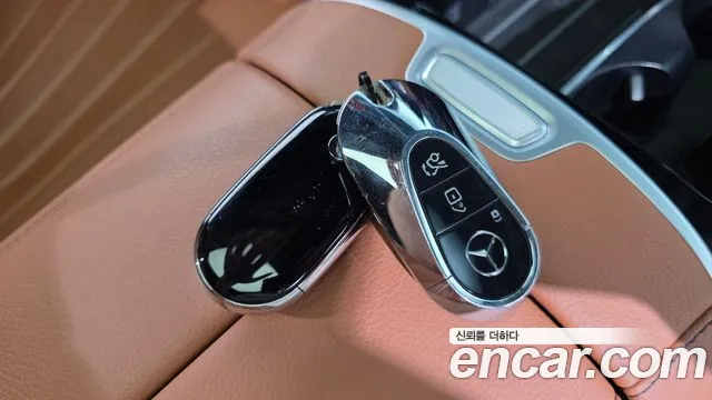 Mercedes-Benz S-Class S-класс W223 — Фото автомобиля 16