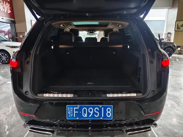 Land Rover Range Rover Sport — Фото автомобиля 20