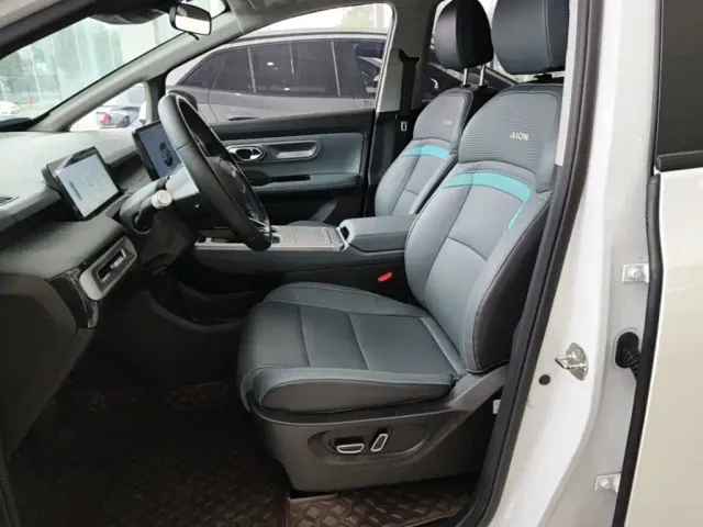 GAC Aion Y — Фото автомобиля 14