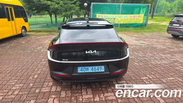 Kia EV6 — Фото автомобиля 5