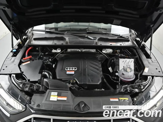 Audi Q5 FY — Фото автомобиля 6