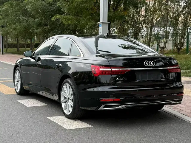 Audi A6L — Фото автомобиля 4