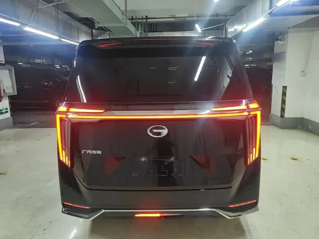 GAC Trumpchi M8 — Фото автомобиля 5